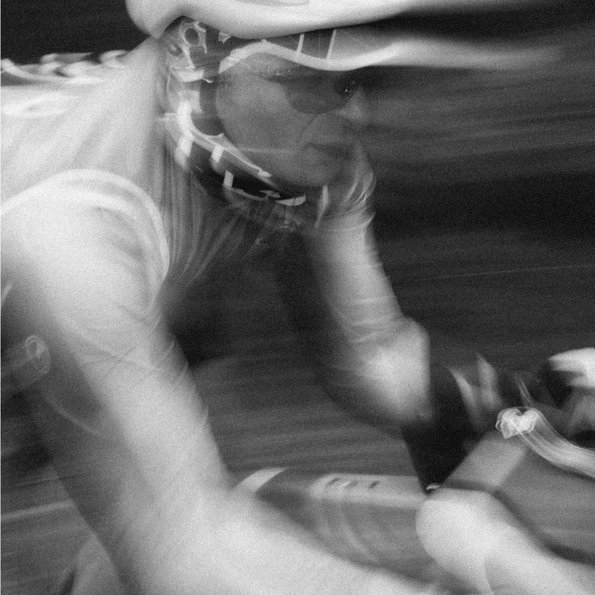 cinelli-tempo-nemo-gilet-invernale-antivento-grigio-cemento image 3