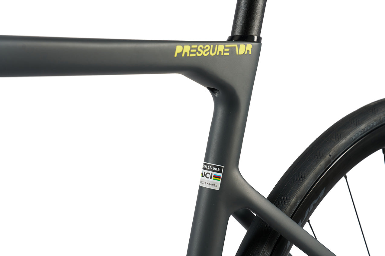 cinelli-pressure-adr-bici-endurance-aero-ultegra-di2-disco image 8