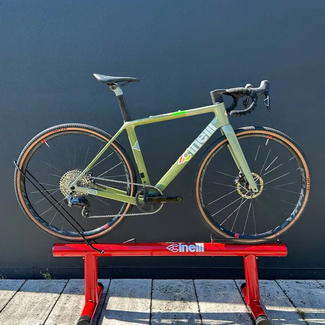 cinelli-king-zydeco-ii-sage-rover-bici-gravel-test-sram-rival-xplr-etap-tg-46s image 1