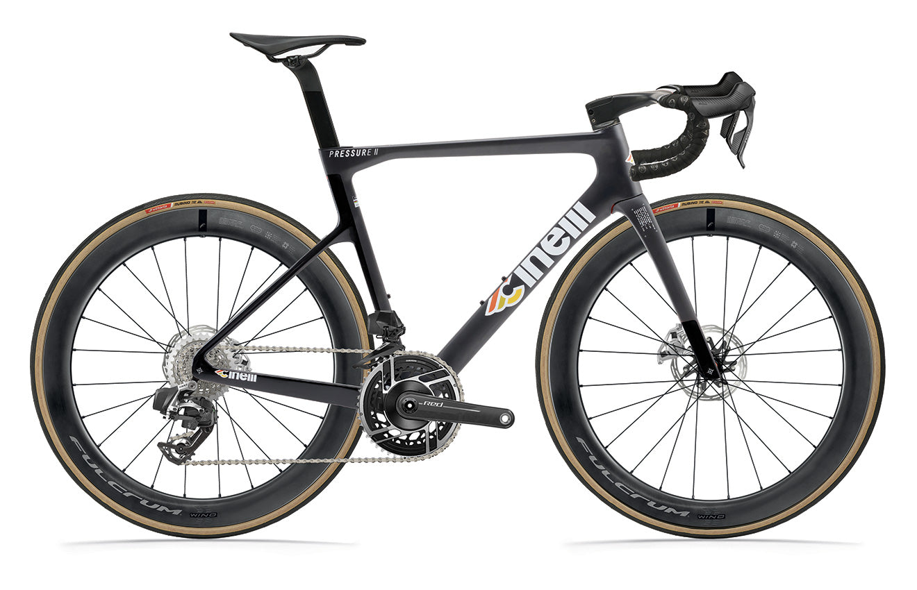 cinelli-pressure-2-bici-strada-aero-carbonio-red-etap-axs-12s image 3