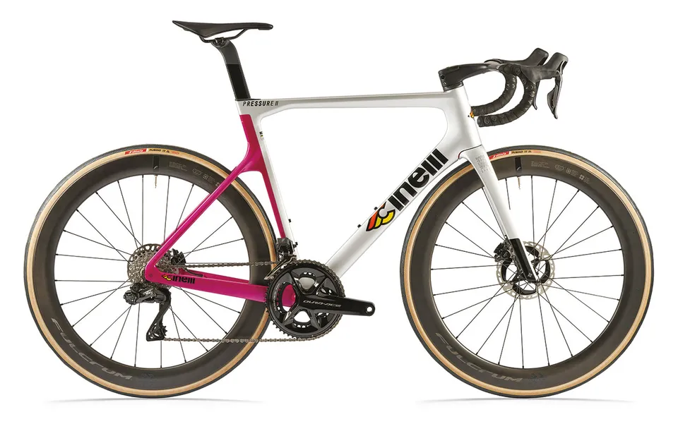 cinelli-pressure-2-dura-ace-disc-di2-bici-corsa-aero image 1