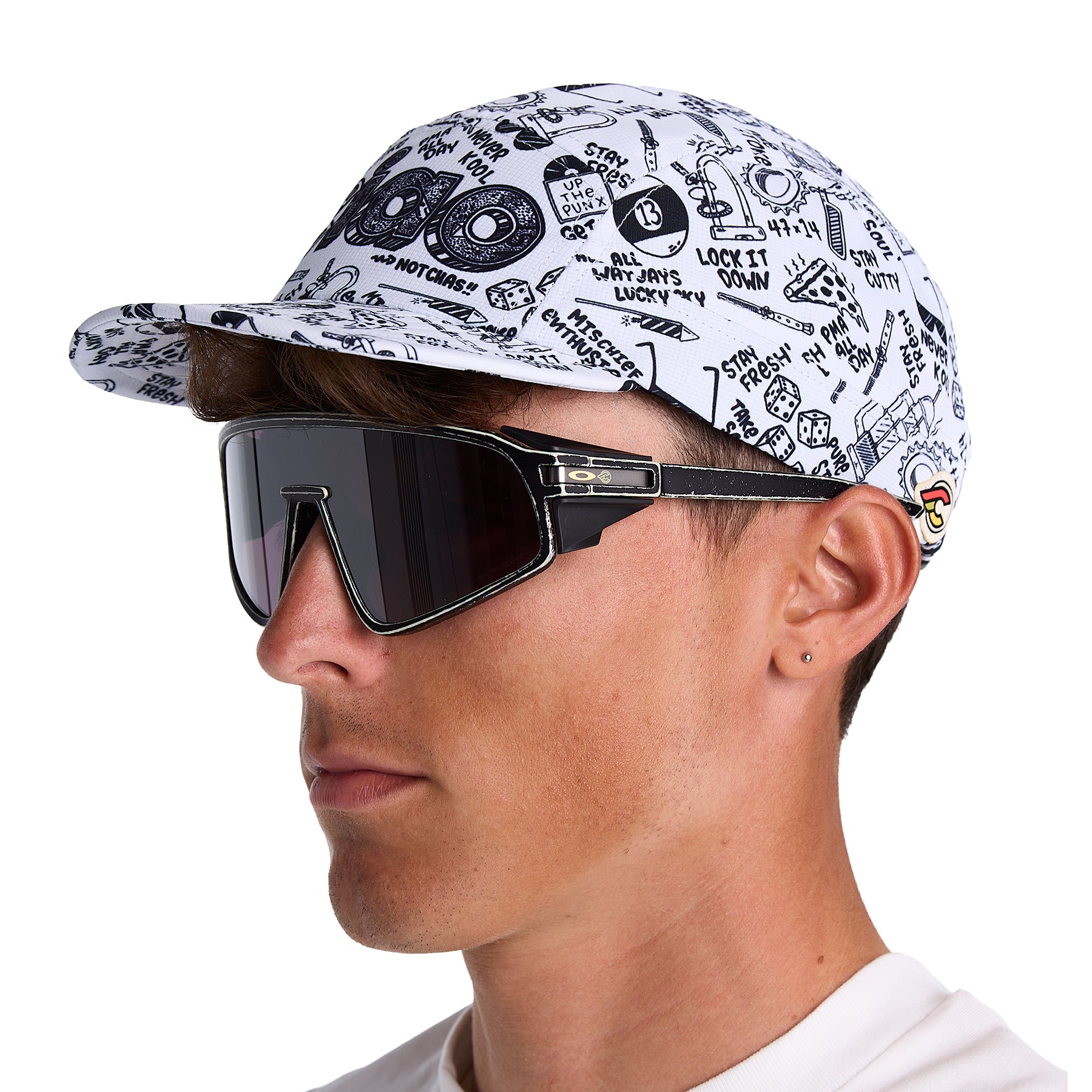 cinelli-tutto-tech-cap-chas-christiansen-shred-life-bianco image 1