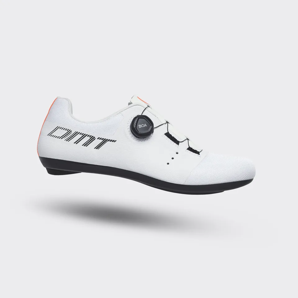 dmt-kr4-scarpe-da-ciclismo-su-strada-bianco image 1