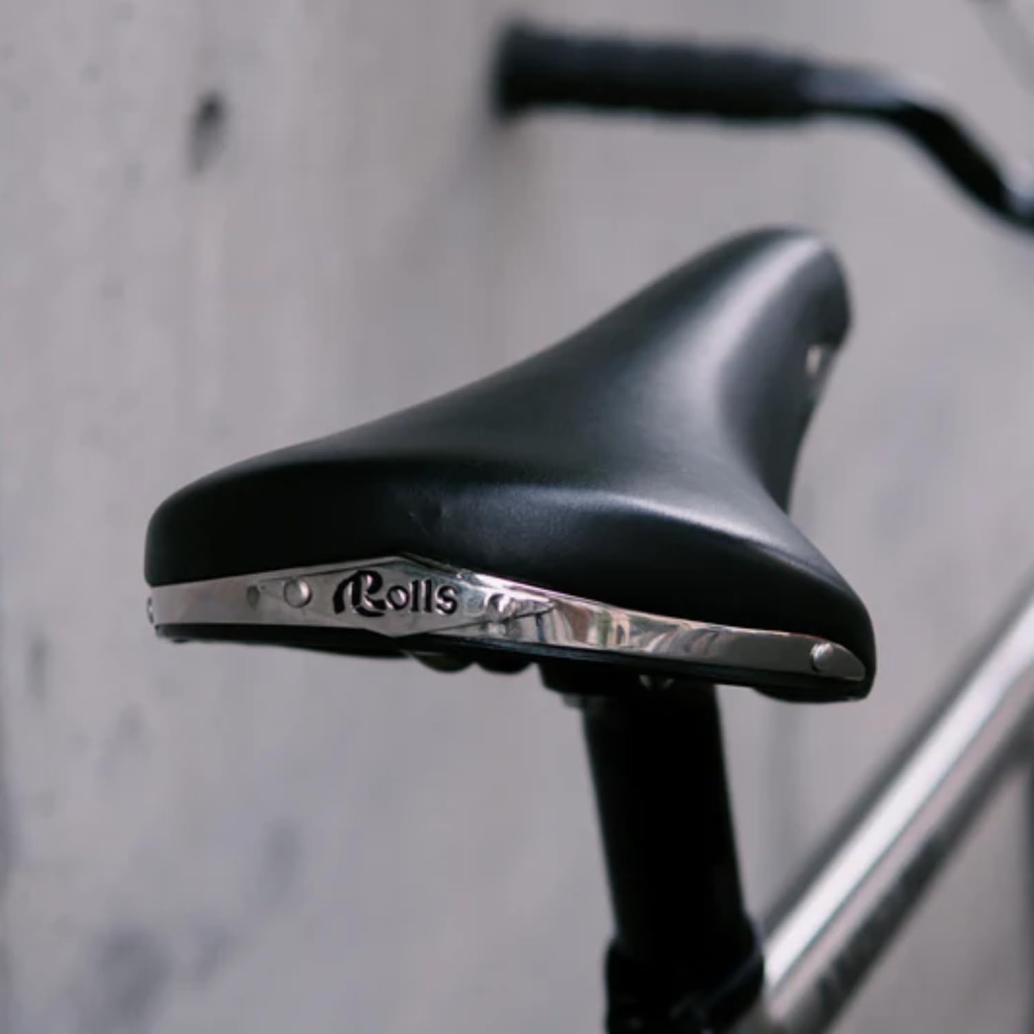 selle-san-marco-rolls-sella-racing-classica-in-pelle-143x282-mm-telaio-titanio image 5