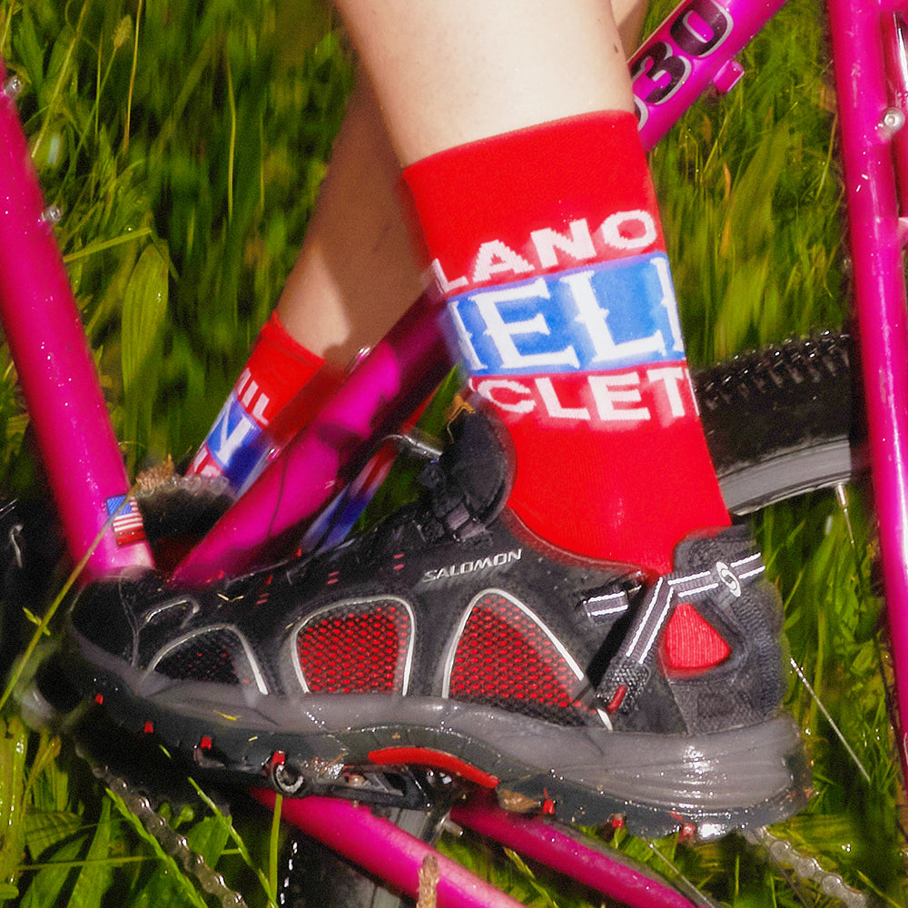 cinelli-targa-calze-ciclismo-rosse-19cm-made-in-italy image 3
