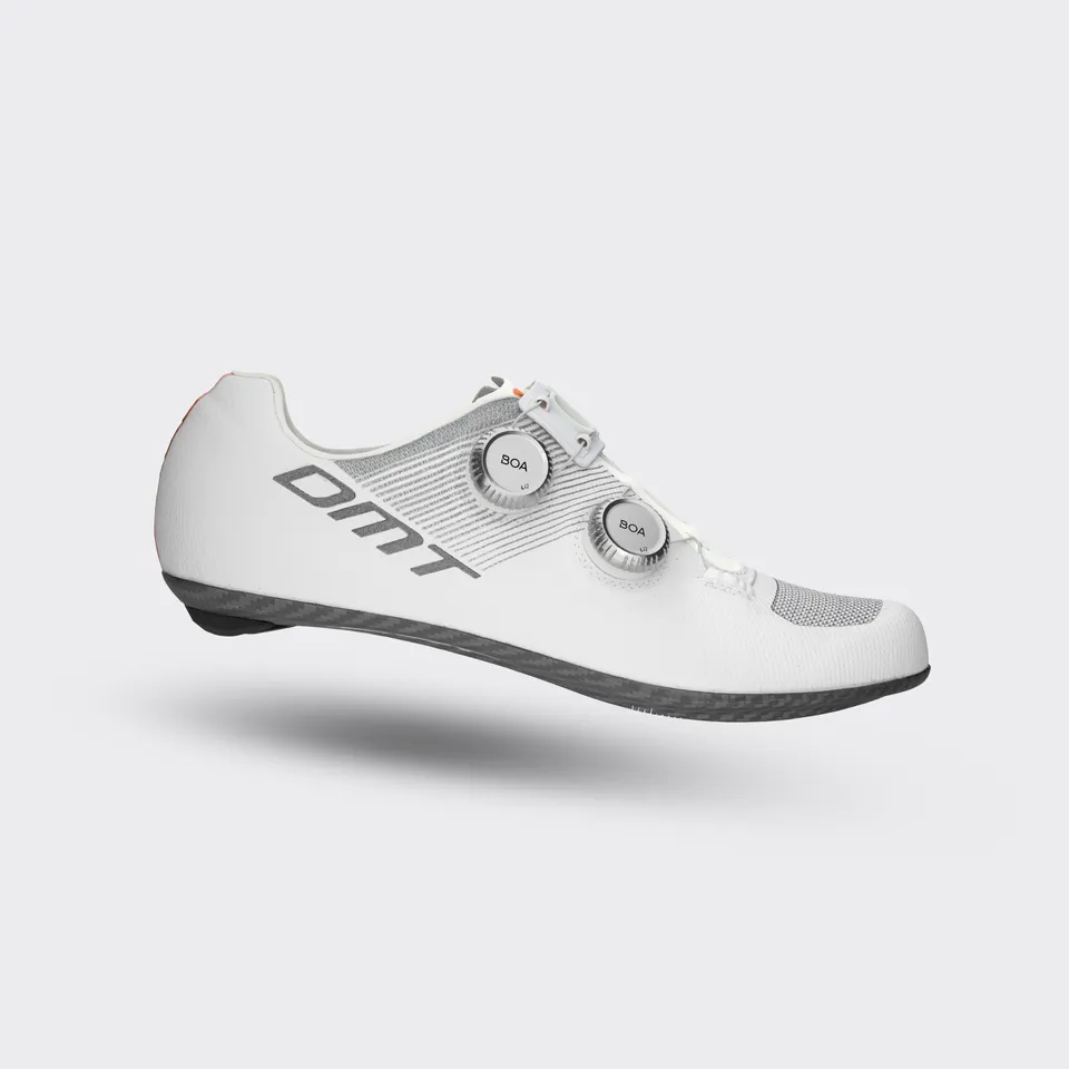 dmt-kr0-evo-superlight-scarpe-ciclismo-strada-white-silver image 1