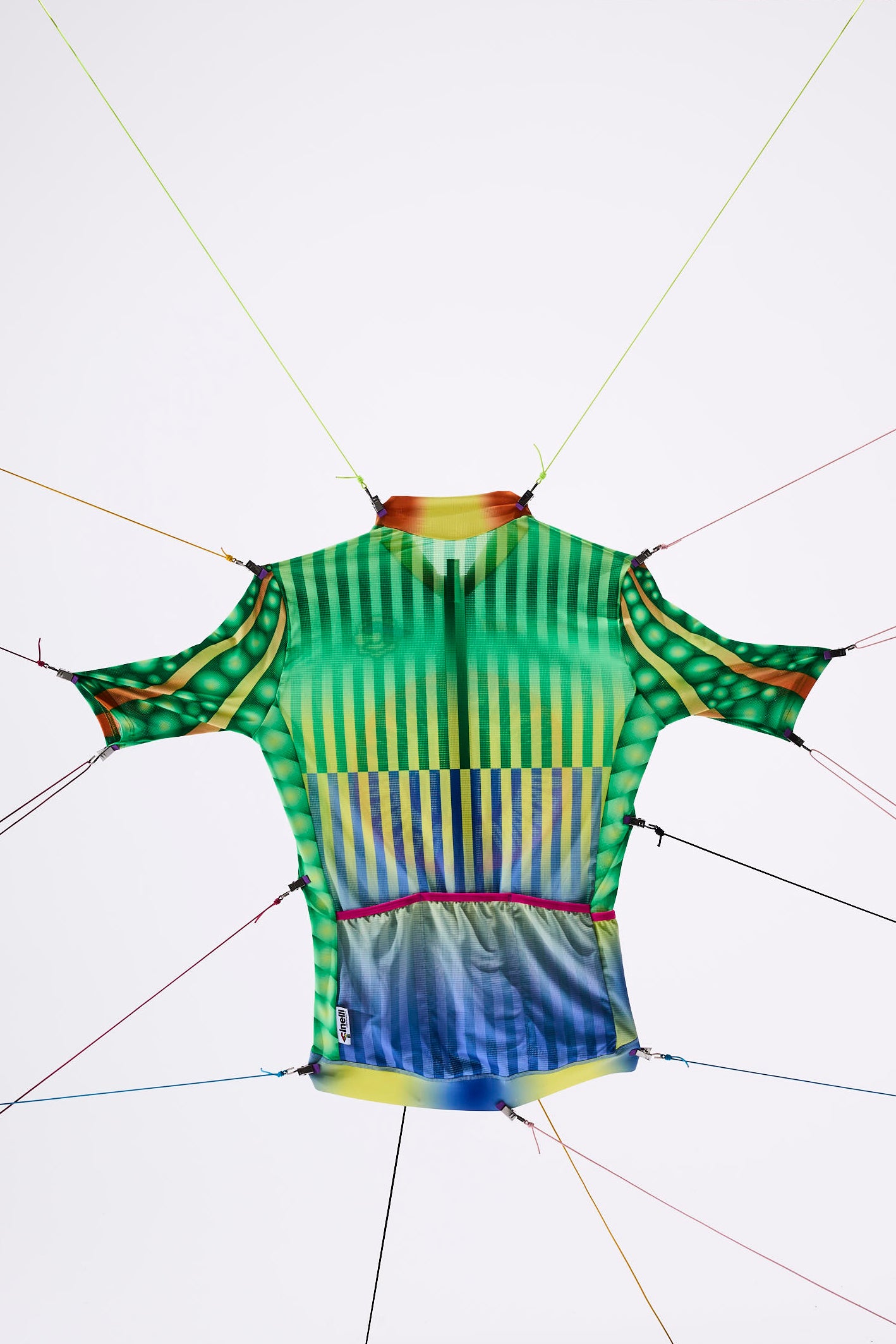 cinelli-tempo-jersey-yinka-ilori-dream-together-maglia-ciclismo-uomo-manica-cort image 2