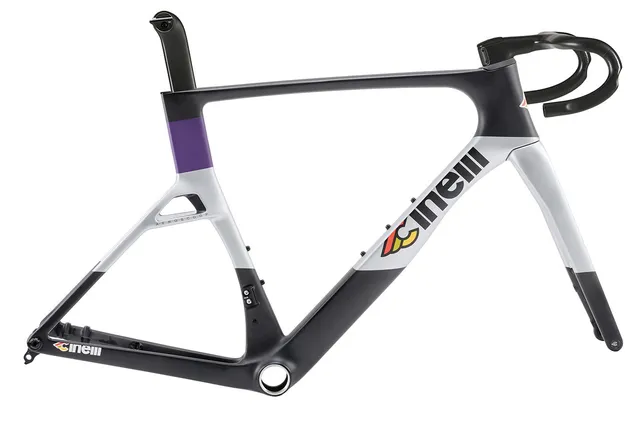 cinelli-aeroscoop-kit-telaio-bici-aero-carbonio image 1