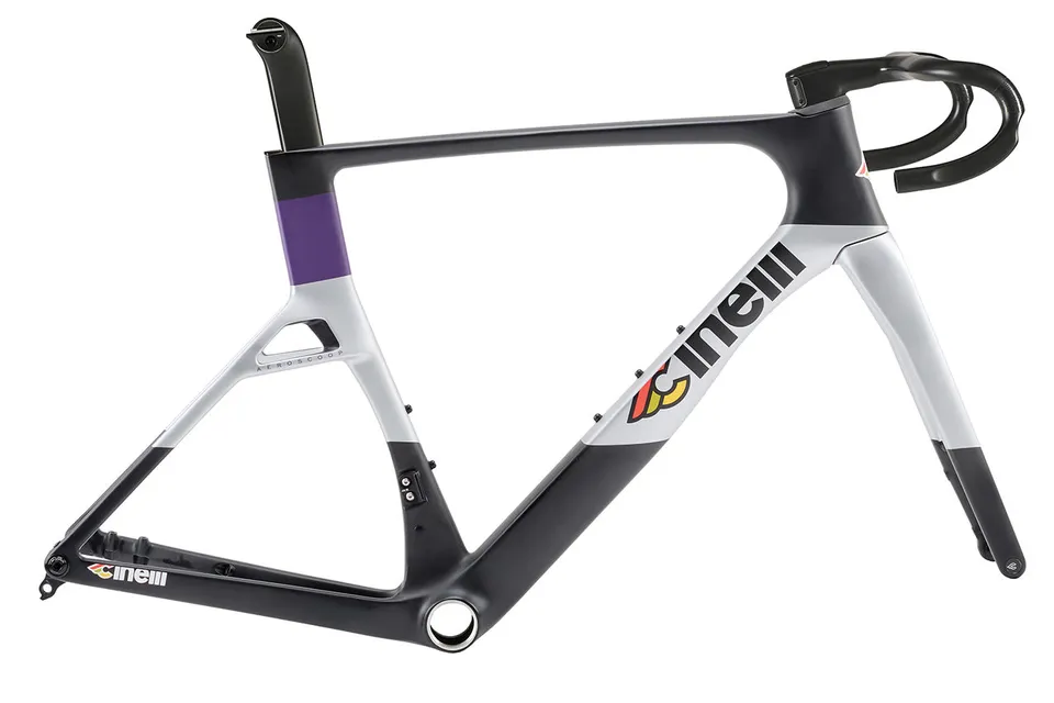cinelli-aeroscoop-kit-telaio-bici-aero-carbonio image 1